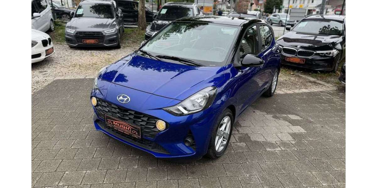Hyundai i10 23.350 km 11.950 &euro; München 81243