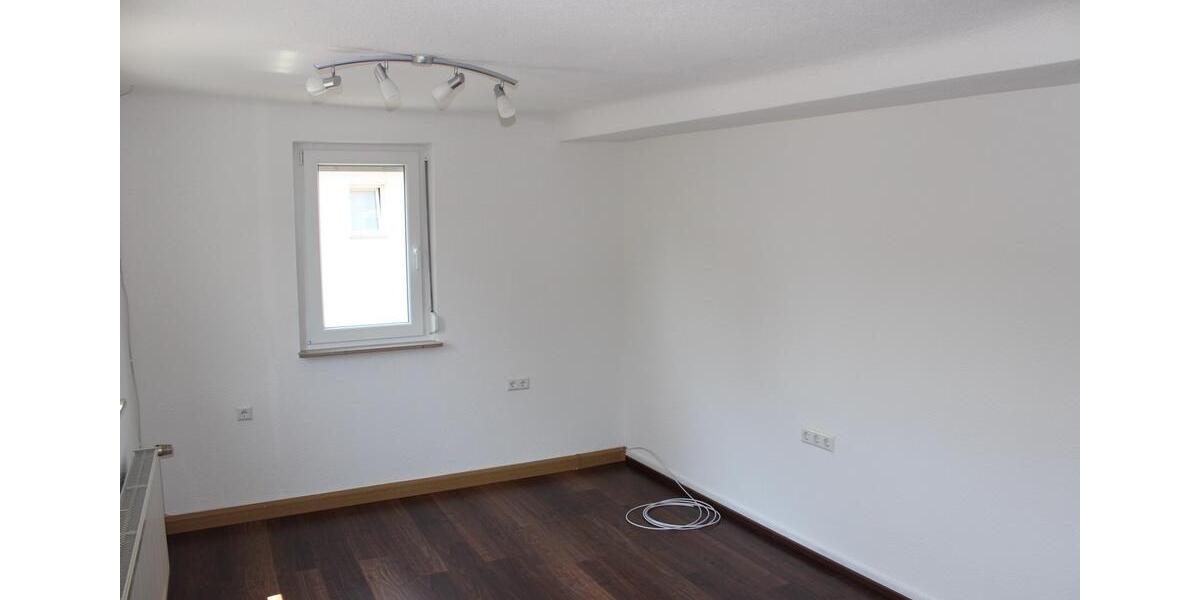 Doppelhaushälfte Steinheim an der Murr - 3 Zimmer, 75 m&sup2;, 249.000&euro; | Angebot:27132351