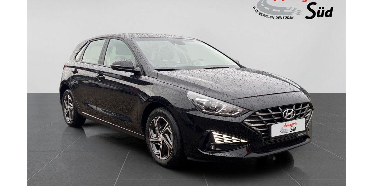 Hyundai i30 10.171 km 21.600 &euro; Waldshut-Tiengen 79761