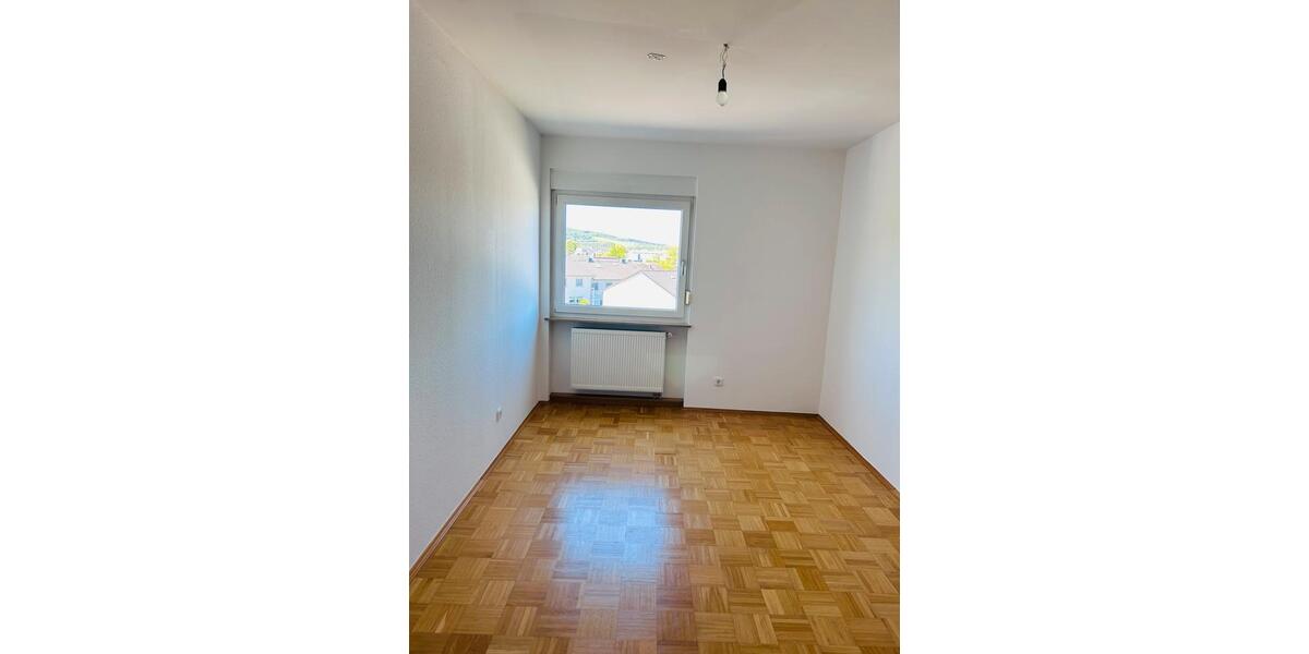 Etagenwohnung Bad Kreuznach Bad Münster am Stein-Ebernburg - 3 Zimmer, 80 m&sup2;, 249.200&euro; | Angebot:26413321