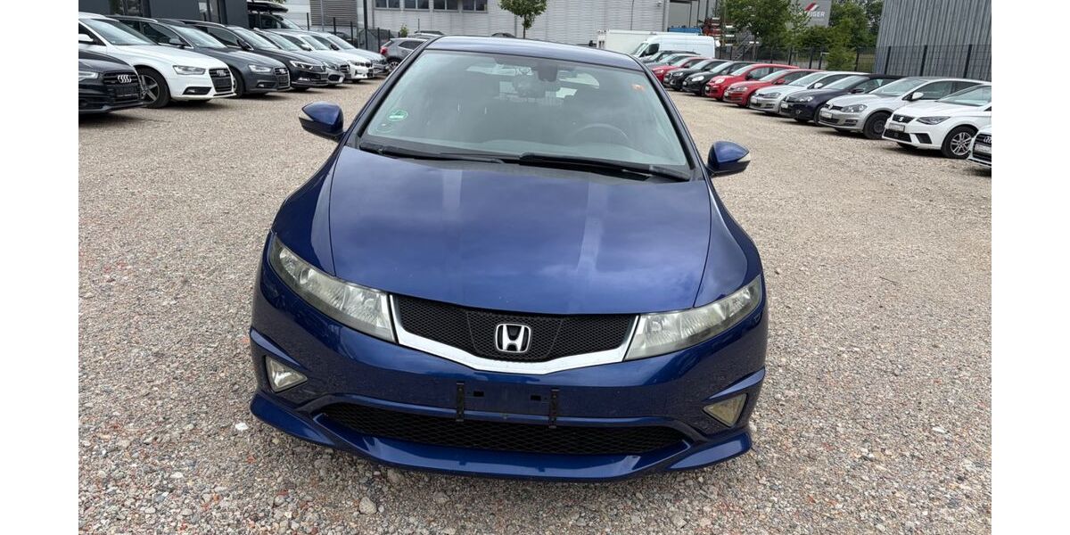 Honda Civic 155.000 km 5.999 &euro; Donaueschingen 78166
