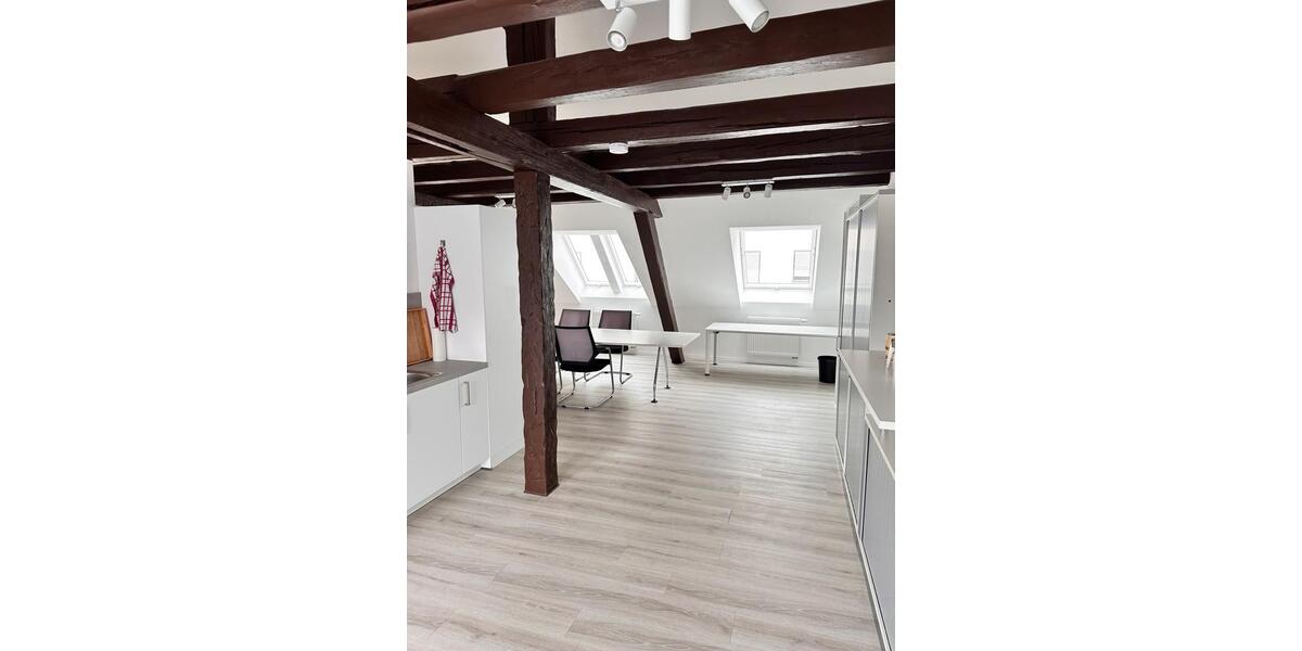 Dachgeschoßwohnung Rastatt - 1 Zimmer, 65 m&sup2;, 800&euro; | Angebot:26004517