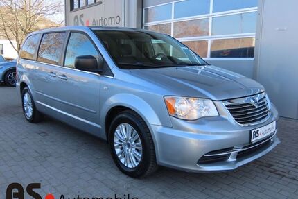 Lancia Voyager