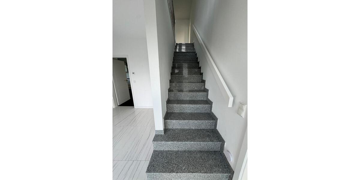 Doppelhaushälfte Fintel - 4 Zimmer, 147 m&sup2;, 1.580&euro; | Angebot:26582080