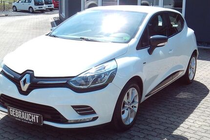 Renault Clio 8.400 km 13.450 &euro; Suhl 98529