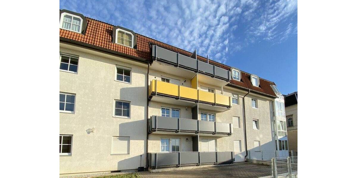 Etagenwohnung Plauen Stadtmitte - 2 Zimmer, 47 m&sup2;, 320&euro; | Angebot:26879639