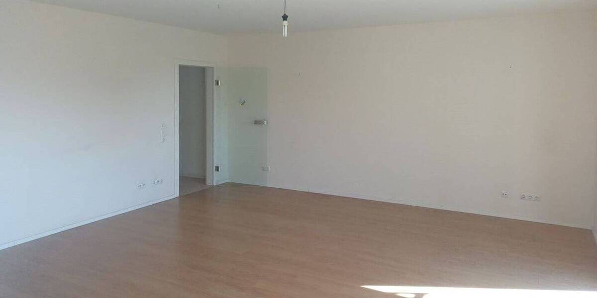 Etagenwohnung Bitburg - 3 Zimmer, 90 m&sup2;, 320.000&euro; | Angebot:26189990