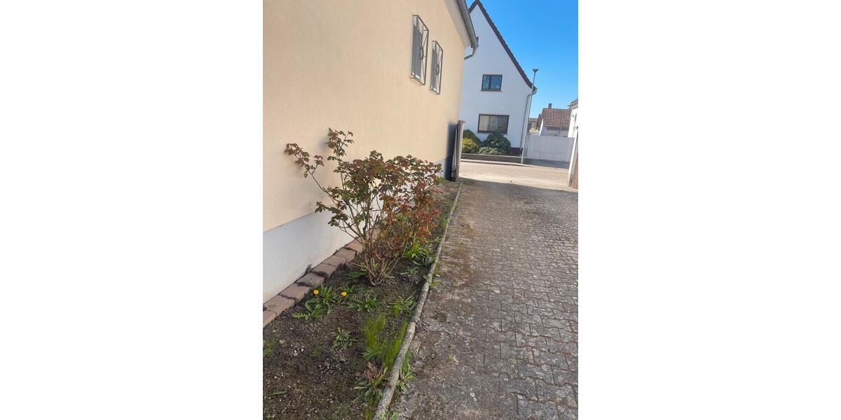 Einfamilienhaus Weinheim - 6.5 Zimmer, 175 m&sup2;, 490.000&euro; | Angebot:26787464