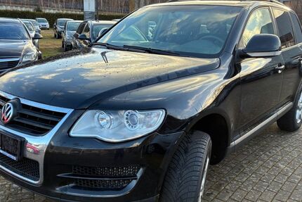 VW Touareg 311.650 km 5.490 &euro; Lennestadt (Meggen)…. 57368