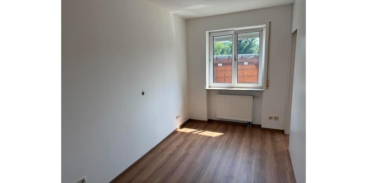 Erdgeschoßwohnung Zwickau - 2 Zimmer, 44 m&sup2;, 55.000&euro; | Angebot:26610551