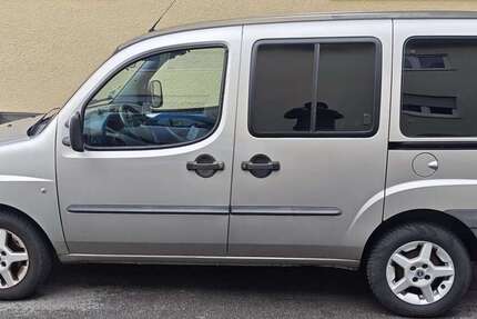 Fiat Doblo 100.325 km 2.500 &euro; Brühl 68782
