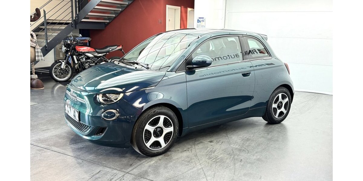 Fiat 500e Action CarPlay Android Automatik 1.Hand 32.900 km 11.890 &euro; Lich 35423