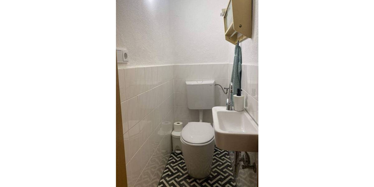 Gewerbeobjekt Ilmenau - 2 Zimmer, 70 m&sup2;, 650&euro; | Angebot:26886244