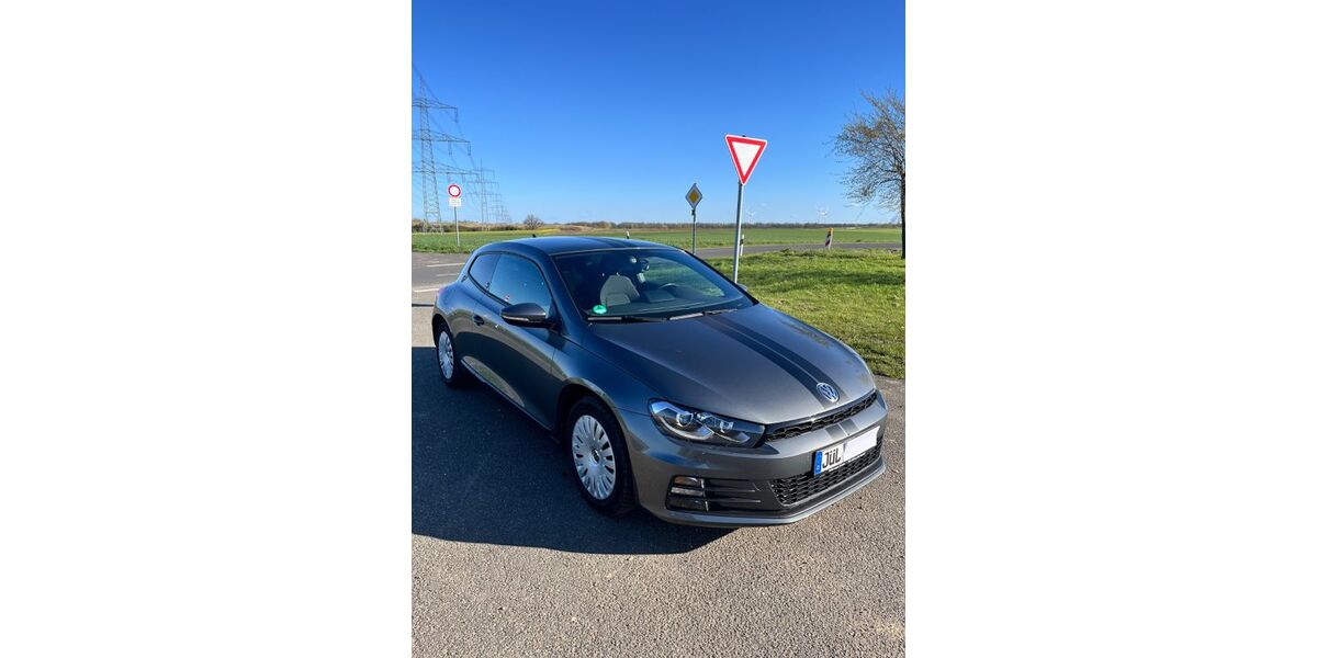 VW Scirocco 91.500 km 17.100 &euro; Jülich 52428