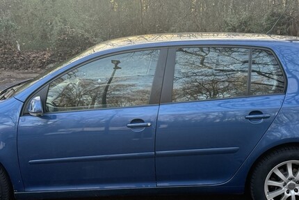 VW Golf 248.000 km 3.000 &euro; Düsseldorf 40213