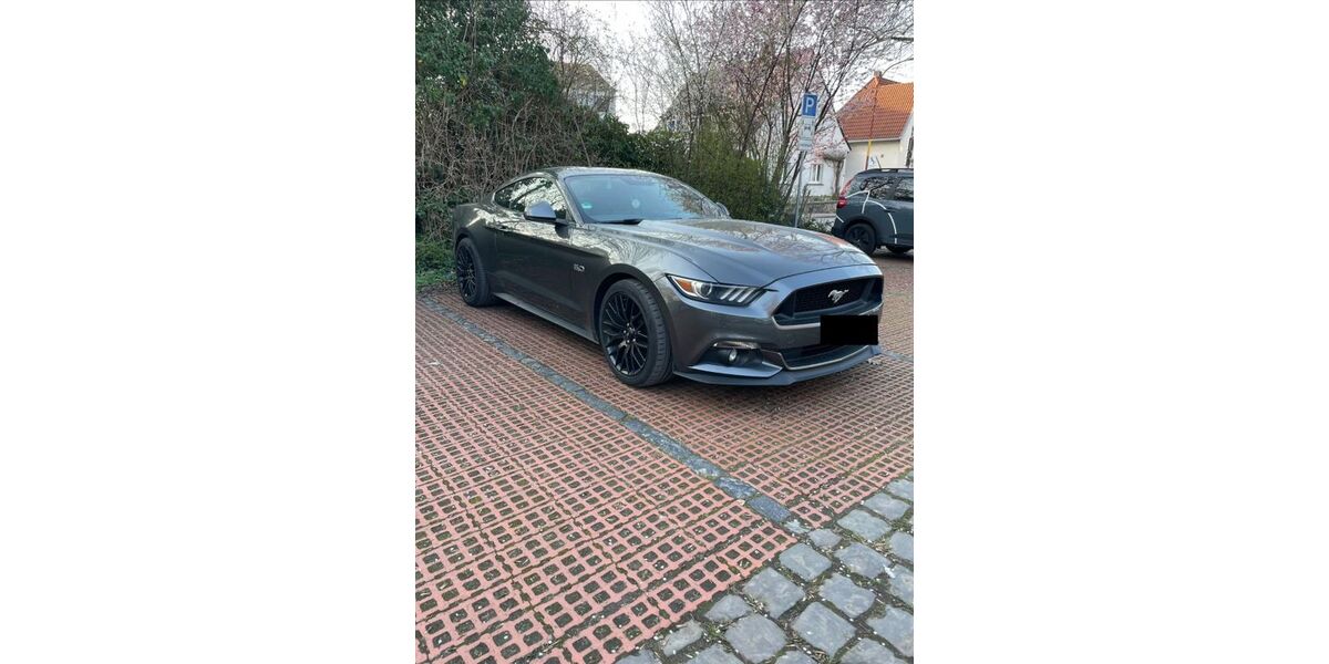 Ford Mustang 160.000 km 27.999 &euro; Werl 59457