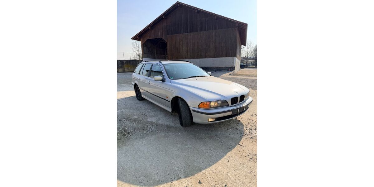 BMW 523 262.000 km 999 &euro; Garching a.d. Alz 84518