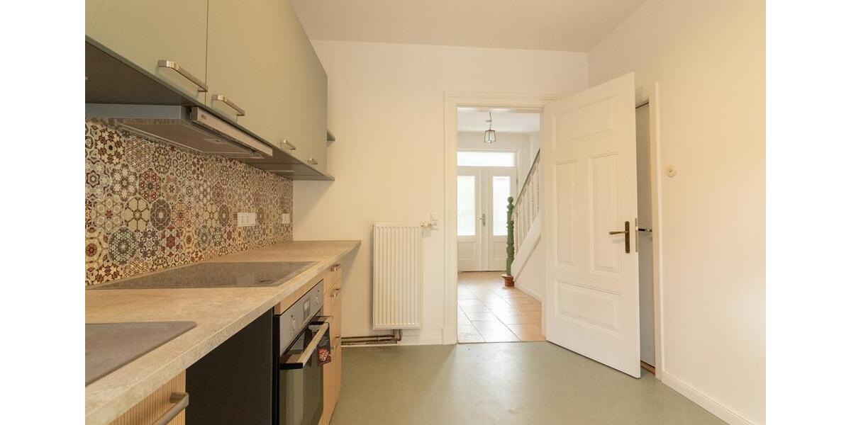 Ab sofort verfügbar: Teilsanierte Doppelhaushälfte in Cismar 4 zimmer