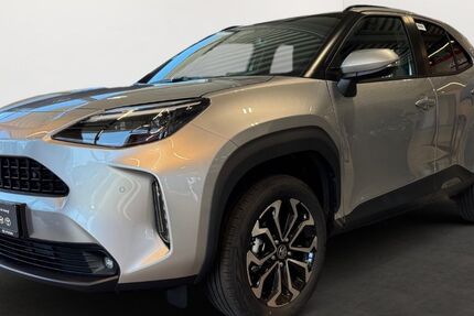 Toyota Yaris Cross 2.500 km 32.520 € Überlingen 88662