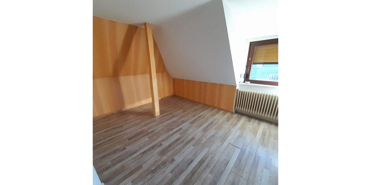 Einfamilienhaus mit großem Potenzial in Toplage in Brake! 3 zimmer