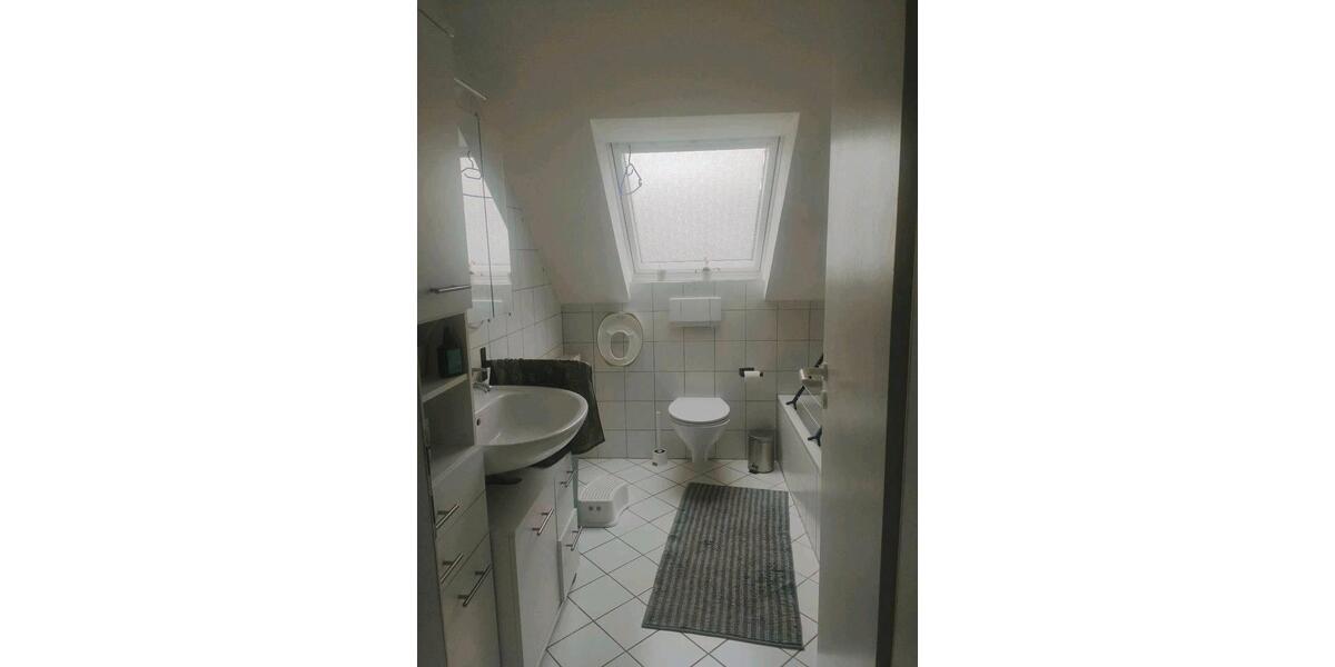 Dachgeschoßwohnung Löhne - 3.5 Zimmer, 80 m&sup2;, 580&euro; | Angebot:25988605