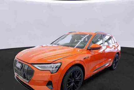 Audi e-tron 37.989 km 37.990 &euro; Hamburg 22047