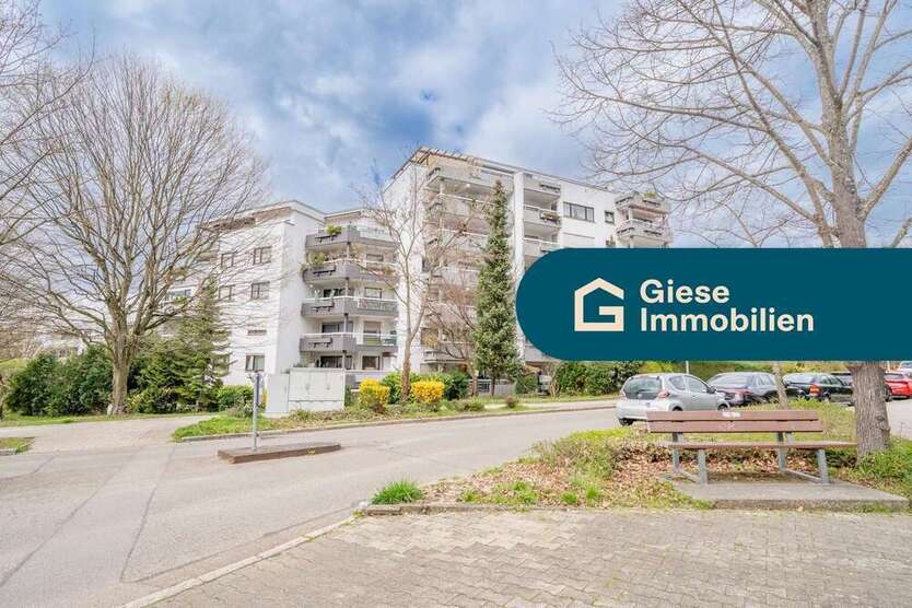Wohnung zum Kaufen in Fellbach-Oeffingen 319.000 € 93 m²
