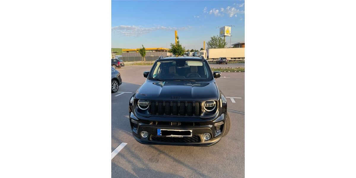 Jeep Renegade 52.500 km 18.900 &euro; Metzingen 72555
