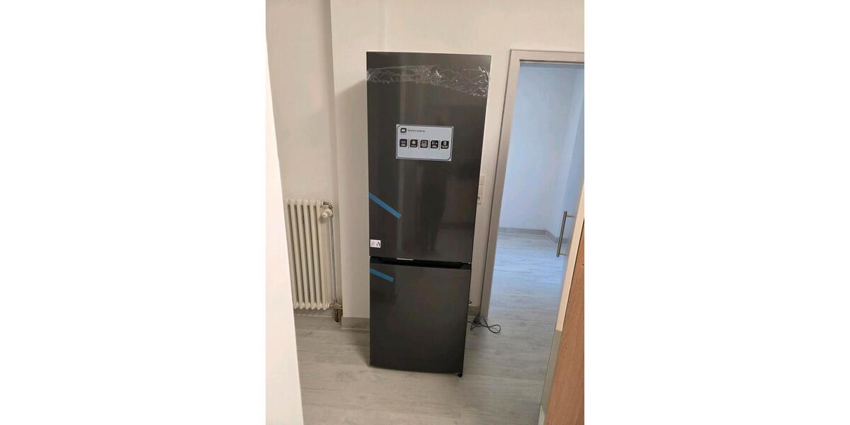 Etagenwohnung Mosbach - 6 Zimmer, 198 m&sup2;, 1.400&euro; | Angebot:26018611