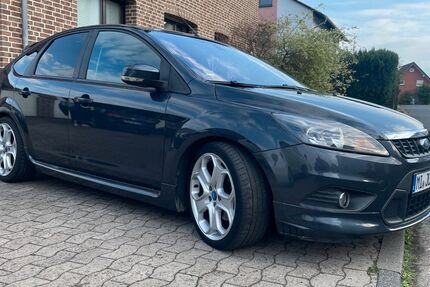 Ford Focus 247.000 km 2.900 &euro; Espelkamp 32339