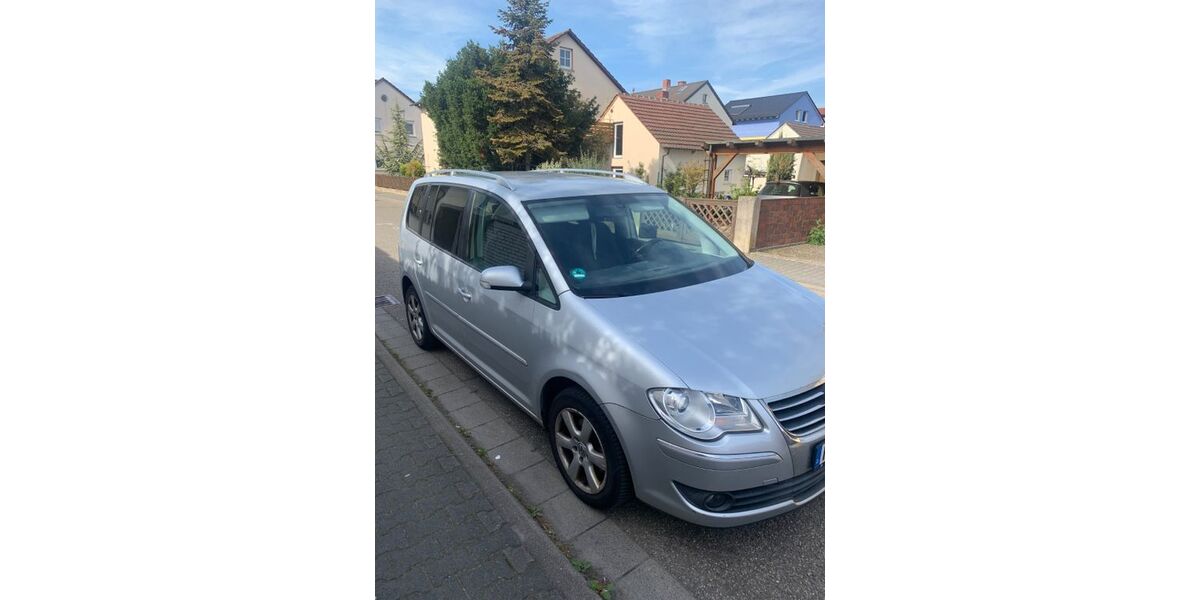 VW Touran 242.000 km 2.200 &euro; Mutterstadt 67112