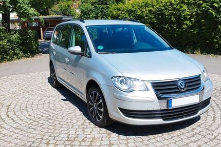 VW Touran 38.000 km 8.900 &euro; Ludwigsfelde 14974