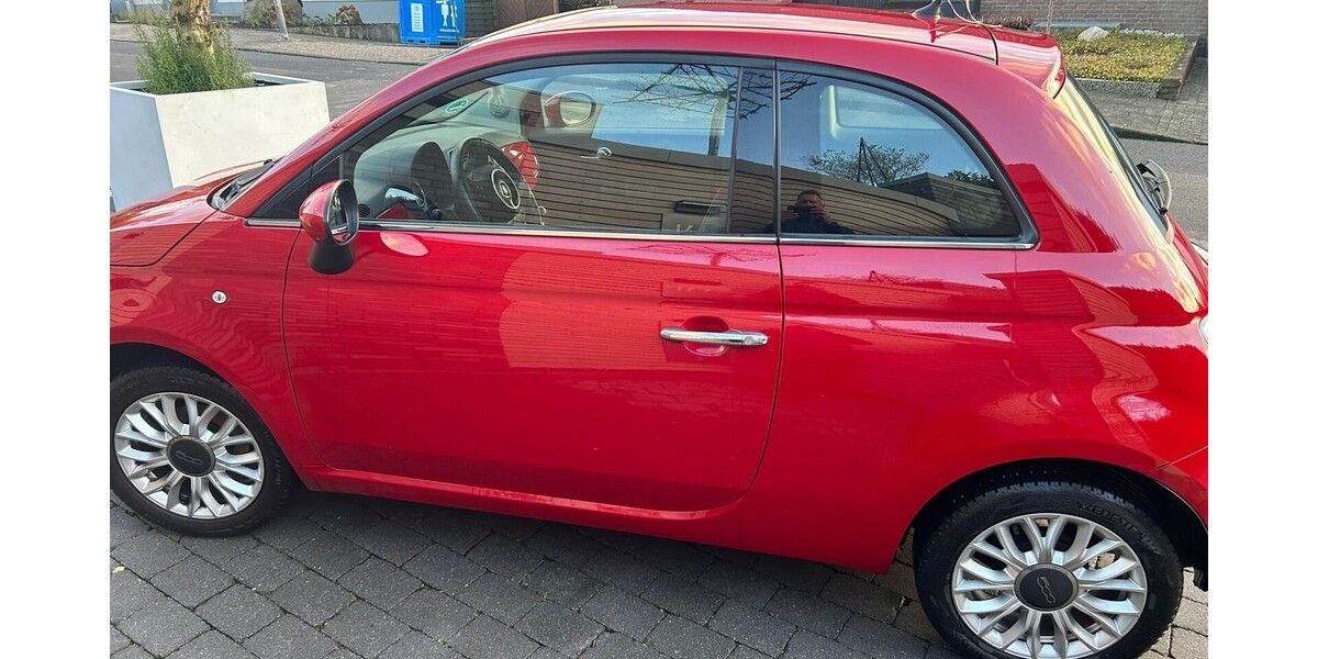 Fiat 500 78.000 km 7.100 € Düsseldorf 40213