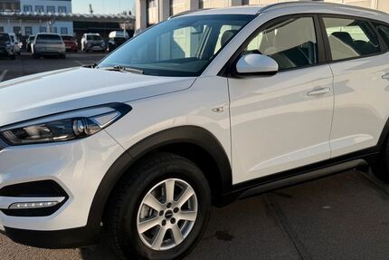 Hyundai TUCSON 123.000 km 14.200 &euro; Landsberg a. Lech 86899