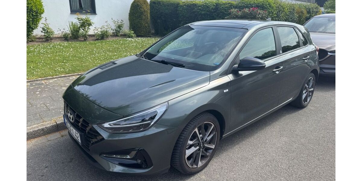 Hyundai i30 57.000 km 19.700 &euro; Moenchengladbach 41068
