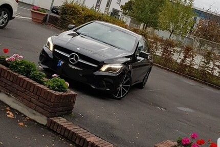 Mercedes-Benz Mercedes CLA 180 204.600 km 12.500 € Fürth 90744
