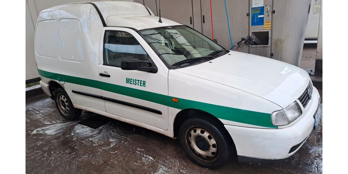 VW Caddy 351.000 km 899 &euro; Bernau 16321