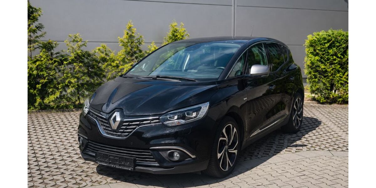 Renault Scenic 121.850 km 9.499 &euro; Kelkheim 65779