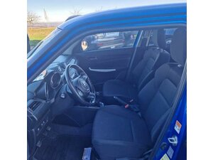 Suzuki Swift 1.2 Dualjet Hybrid Club 36.240 km 12.450 &euro; Obrigheim-Asbach 74847