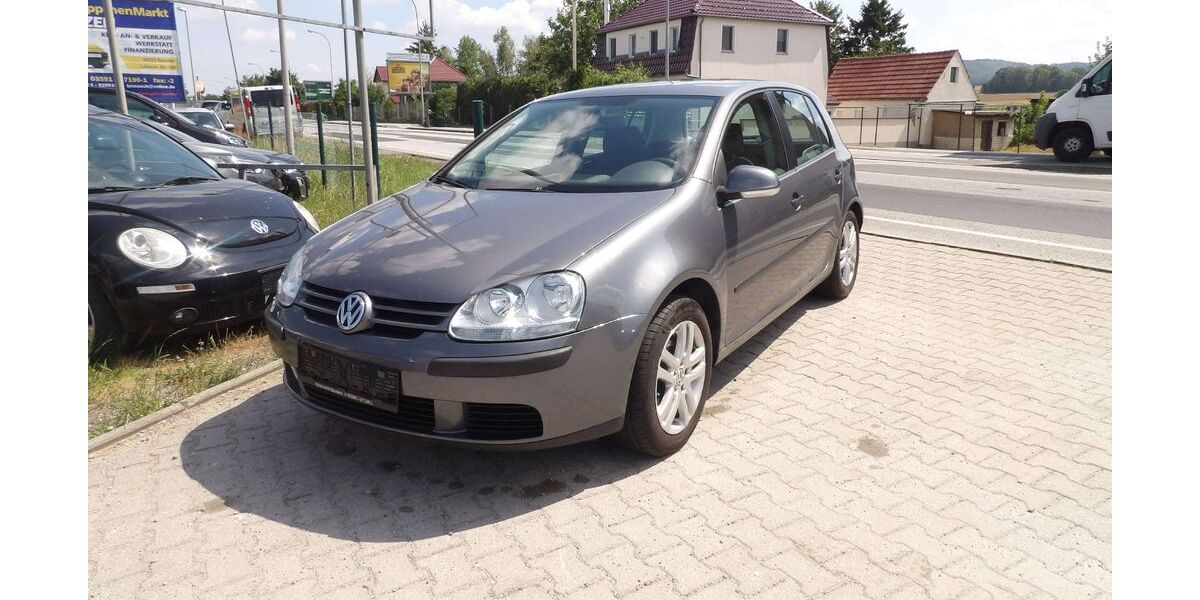 VW Golf 148.000 km 3.999 &euro; Bautzen 02625