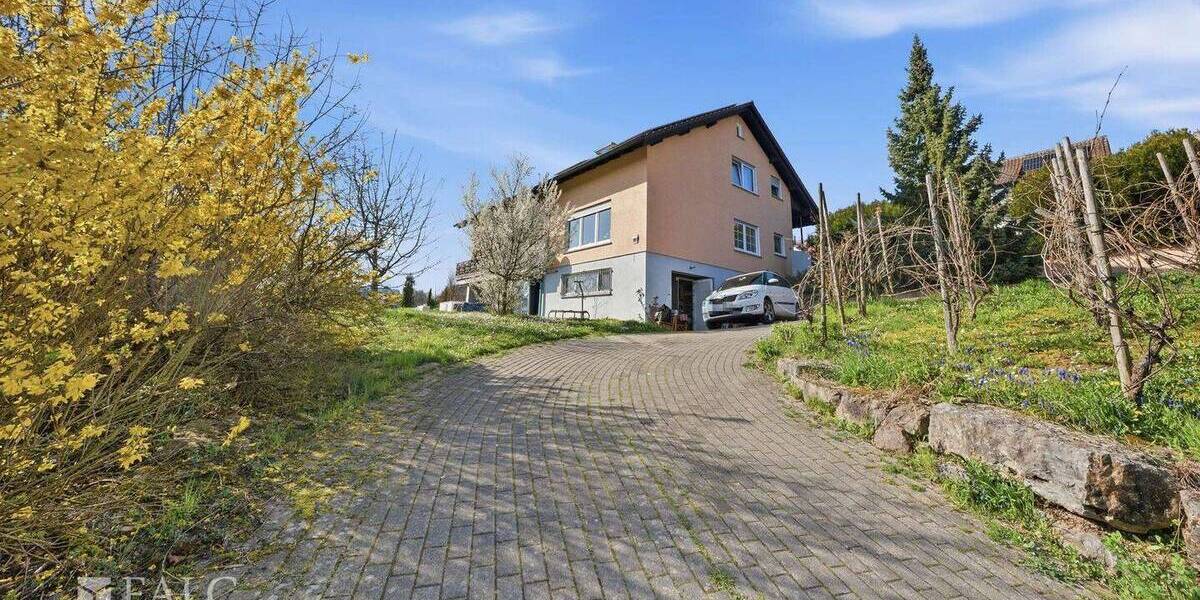Mehrfamilienhaus, Wohnhaus Östringen Tiefenbach - 9 Zimmer, 220 m&sup2;, 750.000&euro; | Angebot:26160521