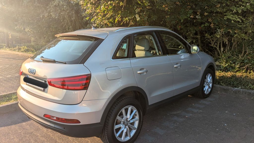 Audi Q3 93.000 km 16.000 &euro; Eltville 65343
