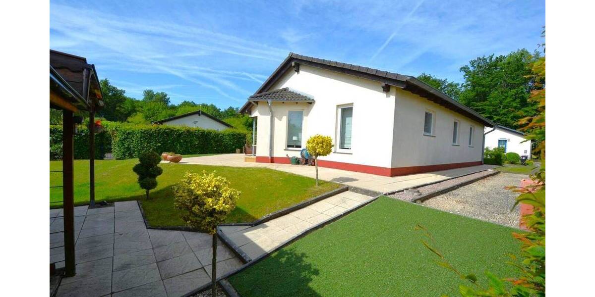 RESERVIERT Moderner, ruhig gelegener und perfekt unterhaltener Ferienbungalow auf schönem Grundstück in Gerolstein-Hinterhausen RESERVIERT 4 zimmer