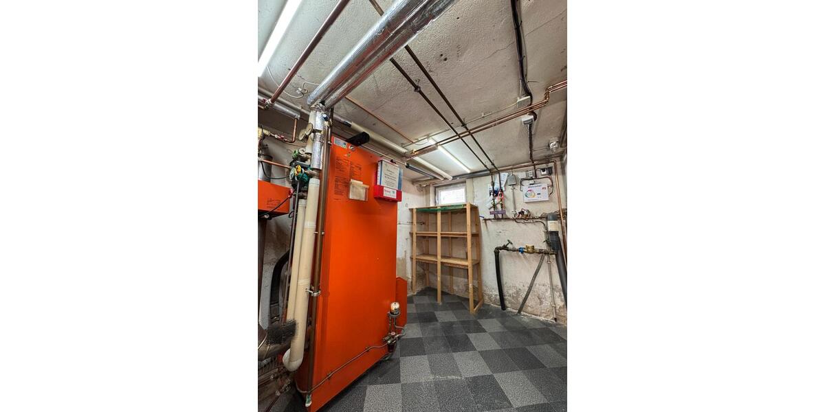Mehrfamilienhaus, Wohnhaus Künzelsau - 9 Zimmer, 200 m&sup2;, 259.000&euro; | Angebot:26185425