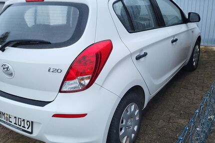 Hyundai i20 61.000 km 6.500 &euro; Salzhemmendorf 31020