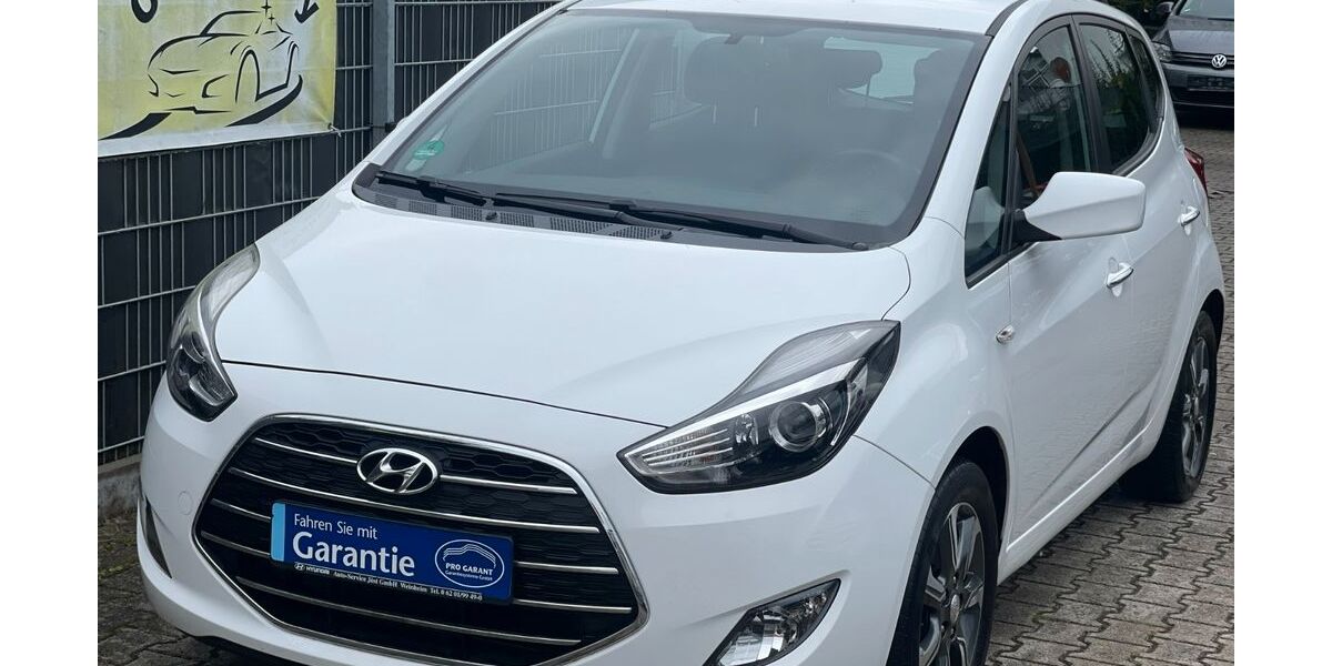 Hyundai ix20 100.300 km 9.990 &euro; Mörfelden-Walldorf 64546