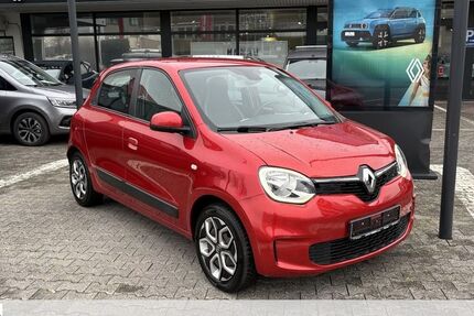 Renault Twingo 1 km 7.970 &euro; Hanau 63452