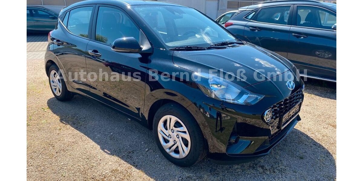 Hyundai i10 12.500 km 15.990 € Zwickau 08064