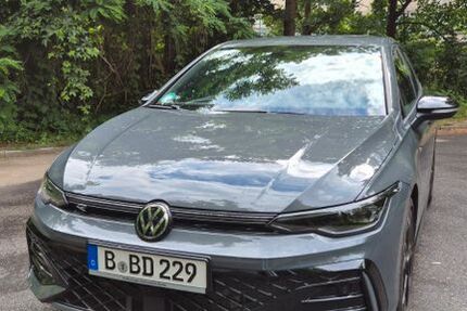VW Golf 2.435 km 33.500 &euro; Berlin 12203