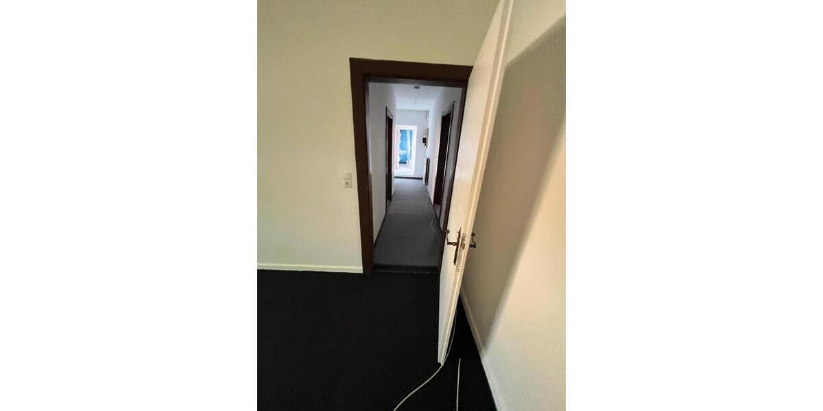 Etagenwohnung Hohenhameln - 5 Zimmer, 120 m&sup2;, 8&euro; | Angebot:26397736